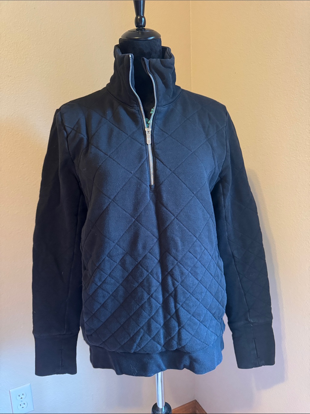 Lululemon Athletica Black Quilted Half-Zip Pullover